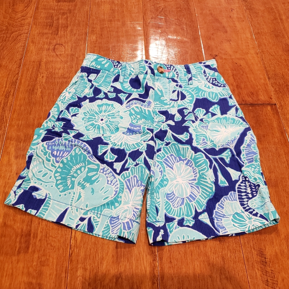 Boys Size 5 Lilly Pullitzer shorts